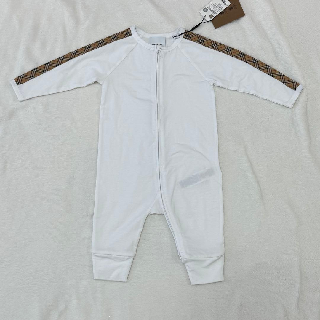 新品タグ付き　バーバリー　チェックトリム　コットン　スリーピース　ベビー