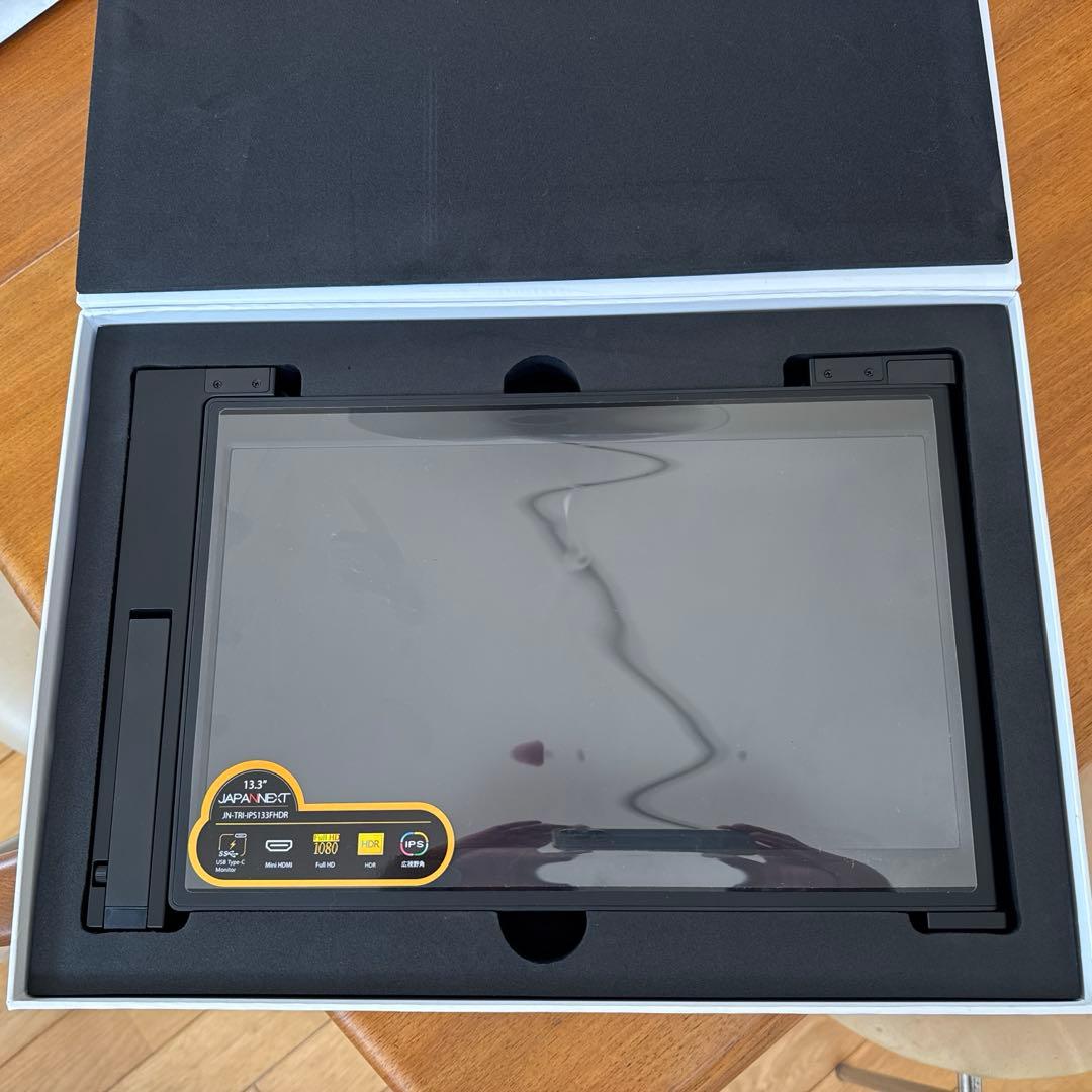 お正月セール JAPANNEXT 13.3インチ ポータブルトライスクリーン