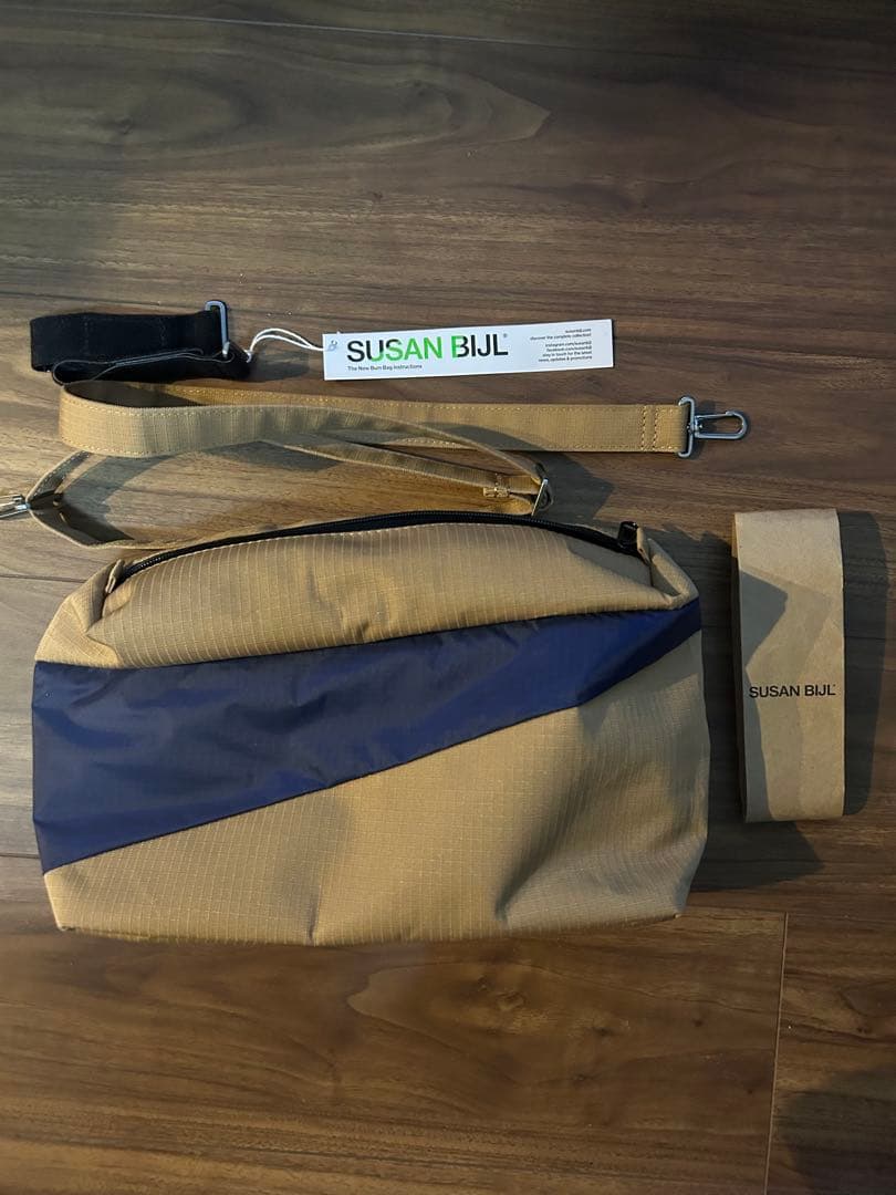 SUSAN BIJL / バムバッグ Mサイズ