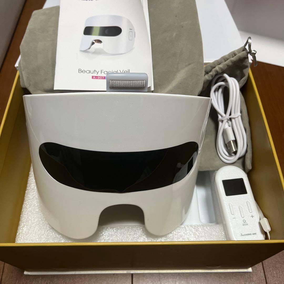 プリージングサン　LEDマスク　美顔器　EMS