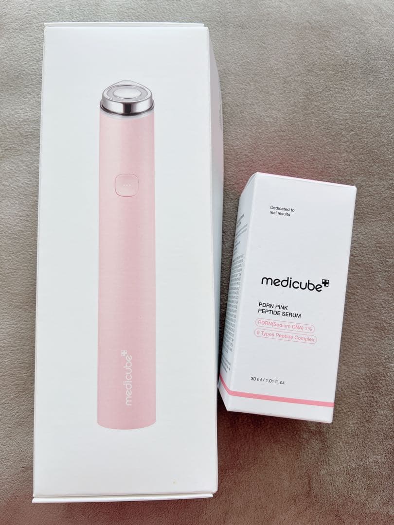 medicube メディキューブ ブースターPRO 美顔器 miniピンクセラム