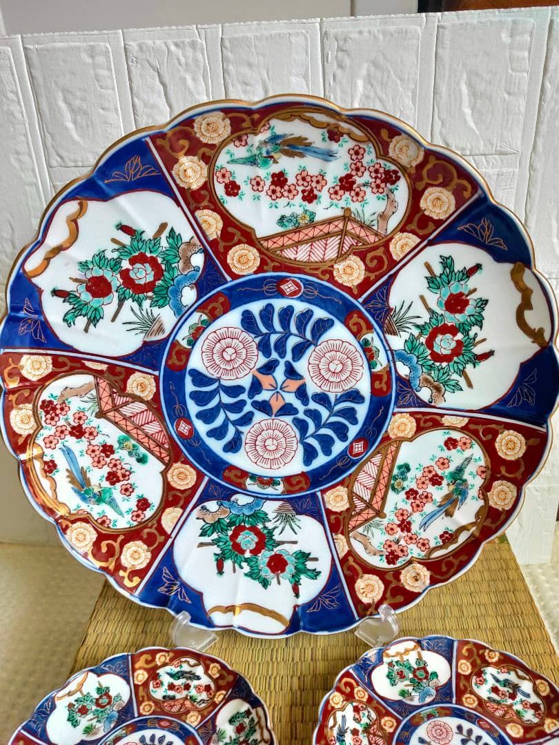 蔵出し 工芸品古伊万里 有田焼 盛皿揃 箱 秀峰作 金彩 絵付 印