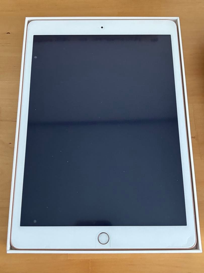 【値下げ】iPad 第7世代 本体 WiFiモデル 32GB（付属品・箱付き）