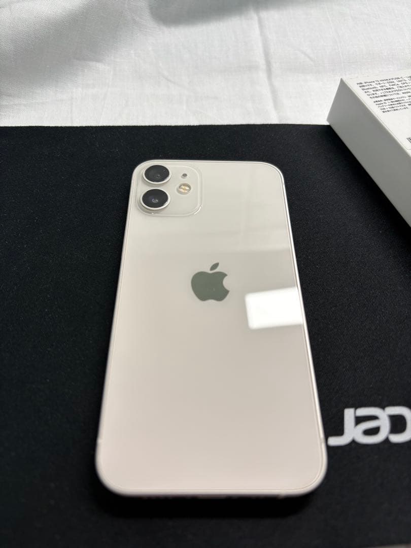 【バッテリー100%】 iPhone12 mini ホワイト 【SIMフリー】