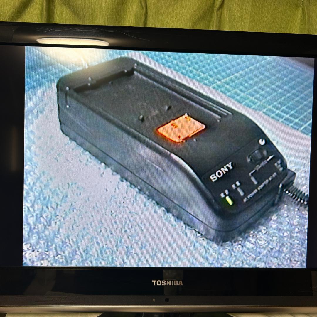 SONY CCD-TR250 8mmビデオカメラ ハンディカム video8