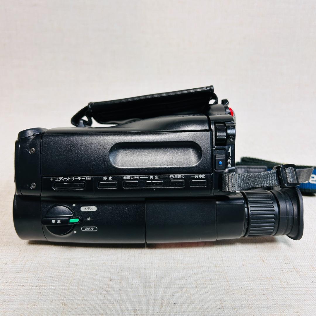 SONY CCD-TR250 8mmビデオカメラ ハンディカム video8