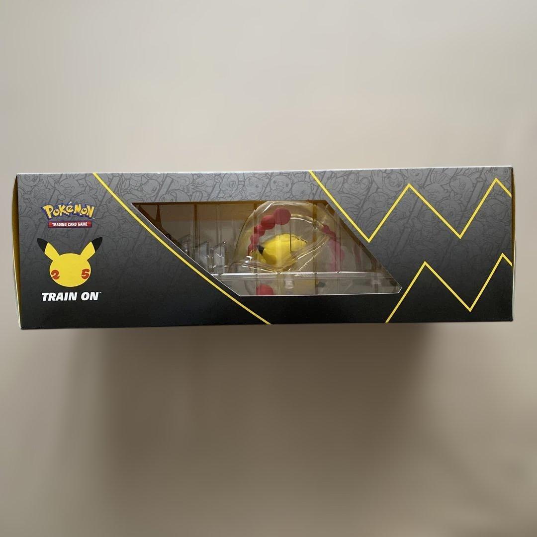 ポケモンカードゲーム プレミアムフィギュアコレクション ピカチュウVMAX