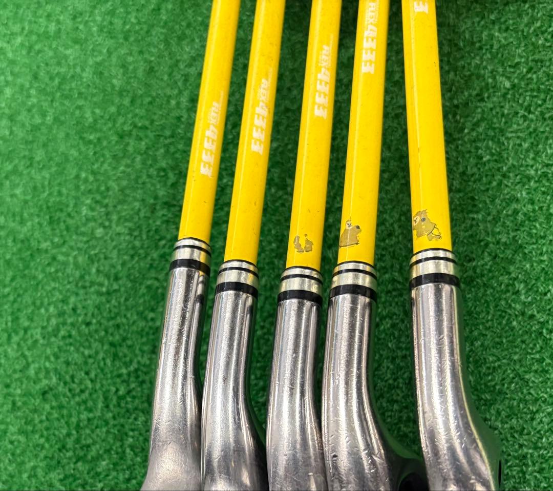 ゼクシオ8アイアンセット