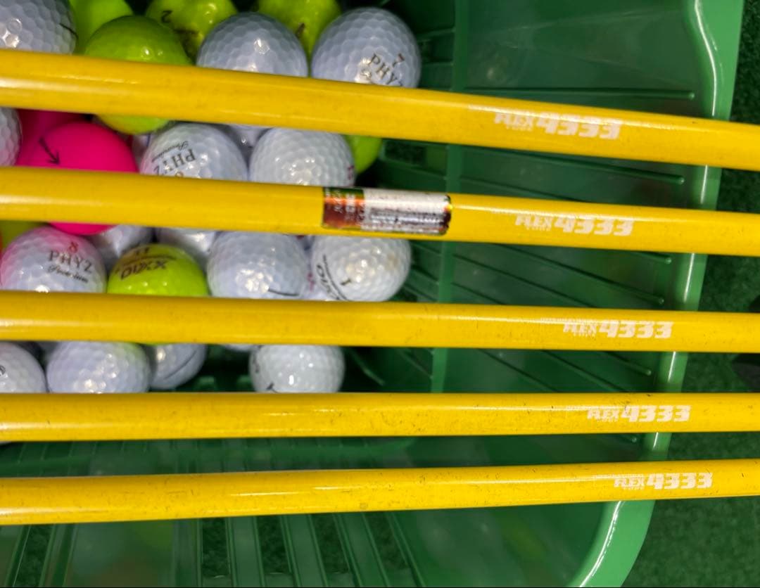 ゼクシオ8アイアンセット