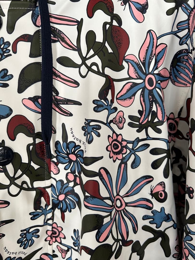 PETIT BATEAU ヨットパーカーフード付　花柄プリント