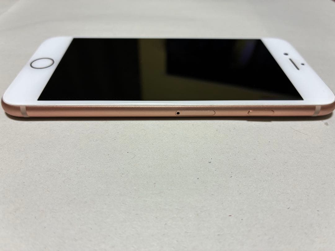 P*h様 iPhone 8本体