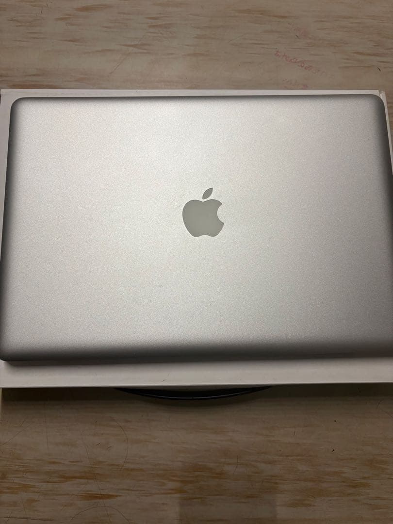 MacBook Pro 15インチ　本体（箱、付属品付き） 値下げ交渉可能‼️