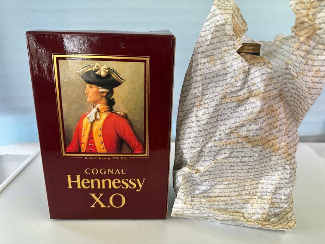 Hennessy X.O. コニャック 40% 新品未開封