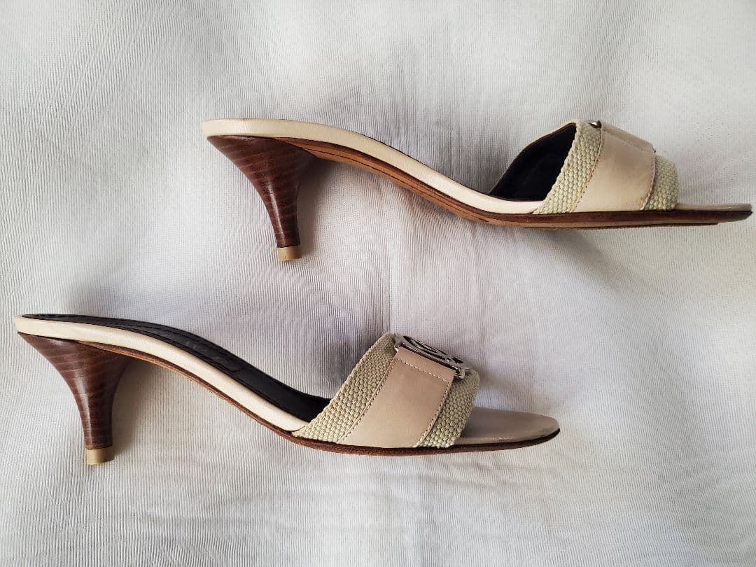 値下11500→　 ロエベ　ベージュ ミュール