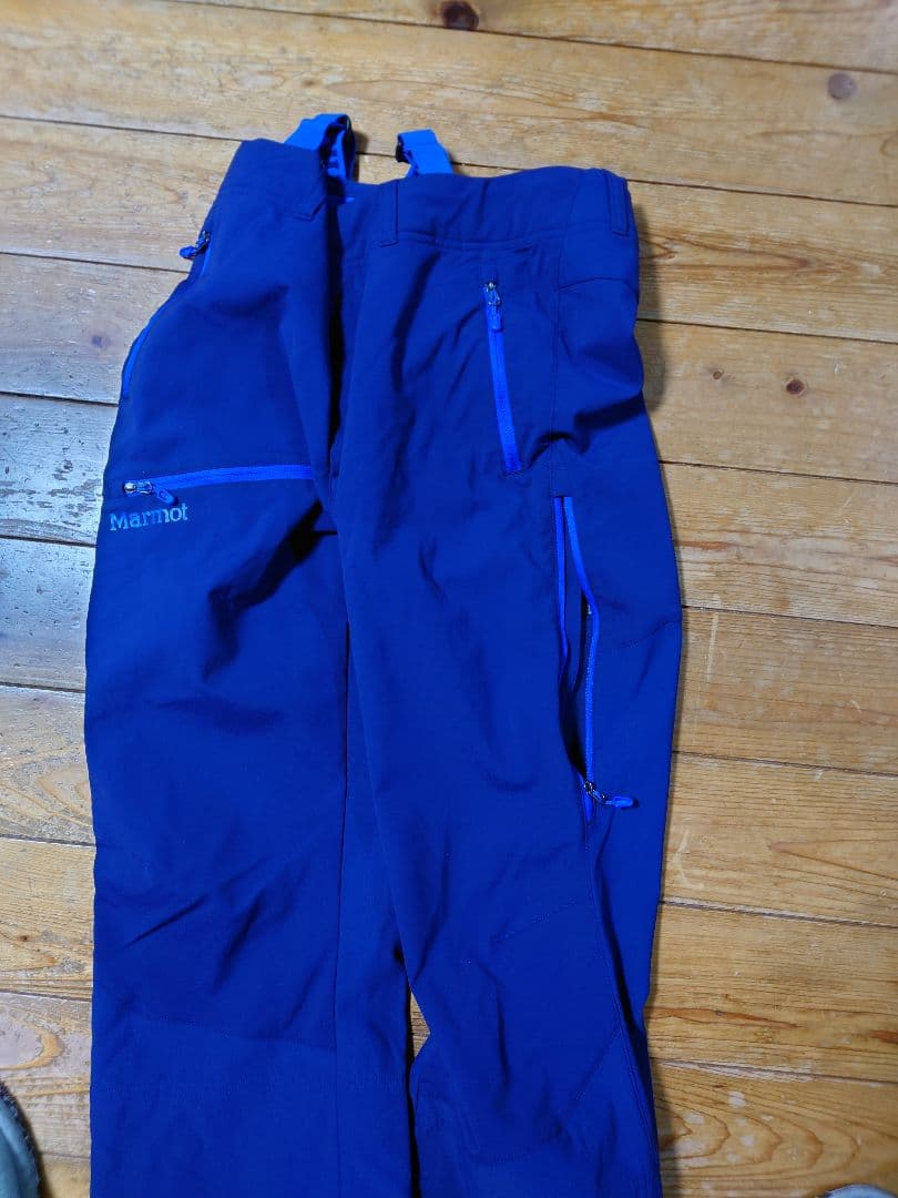 Marmot サスペンダー付きスキーパンツ青