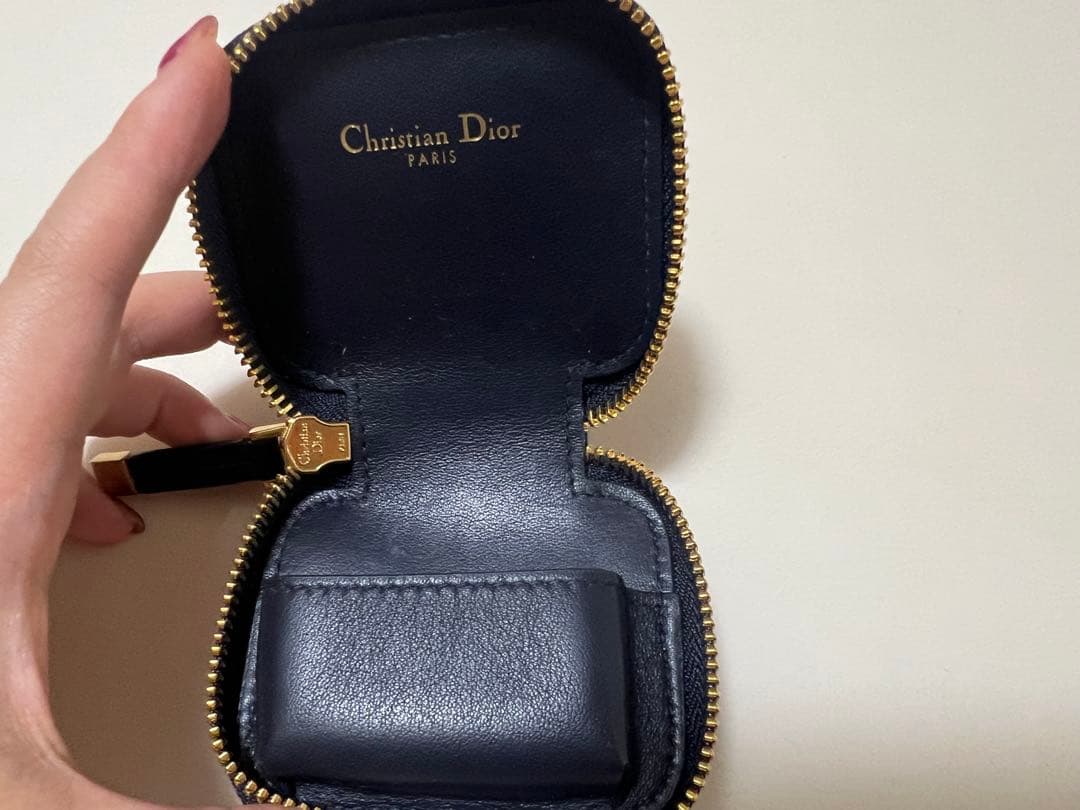 イヤホン Dior AirPods case