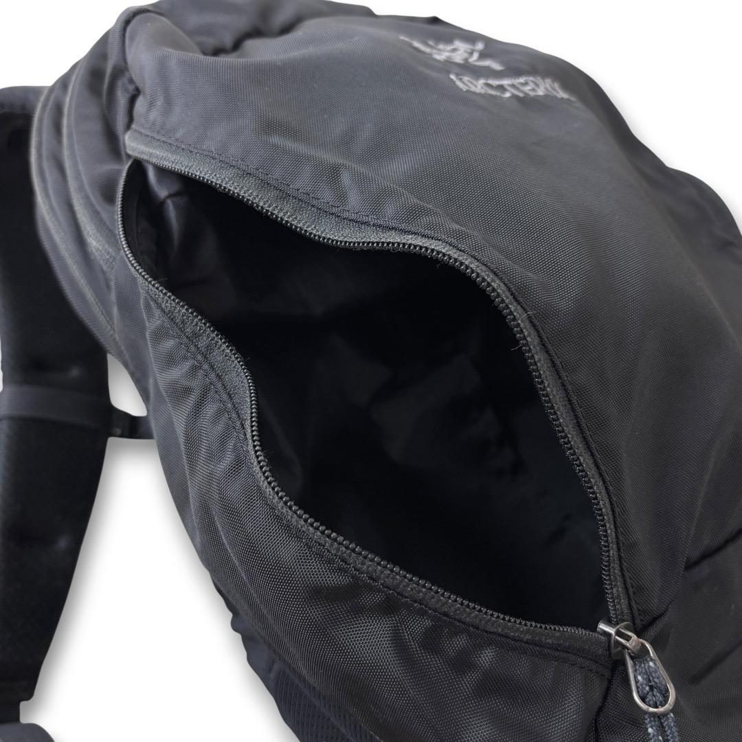 アークテリクス 廃盤 マンティス26 リュック バックパック ARC'TERYX