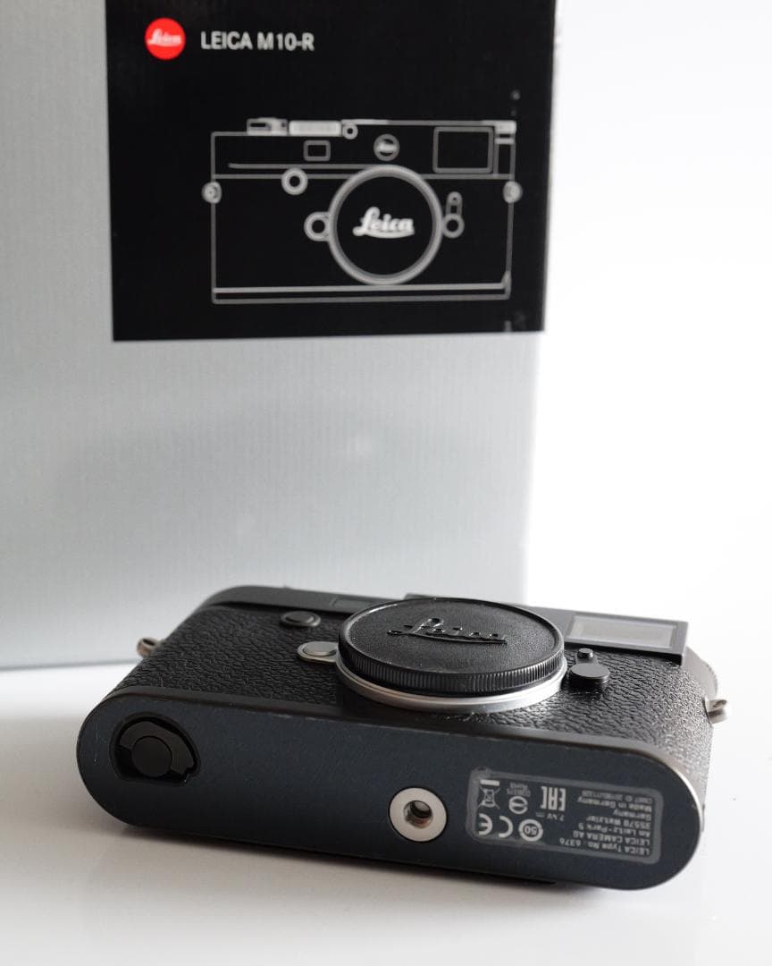 Leica ライカ M10-R ブラッククローム + バッテリー2つほか付属品