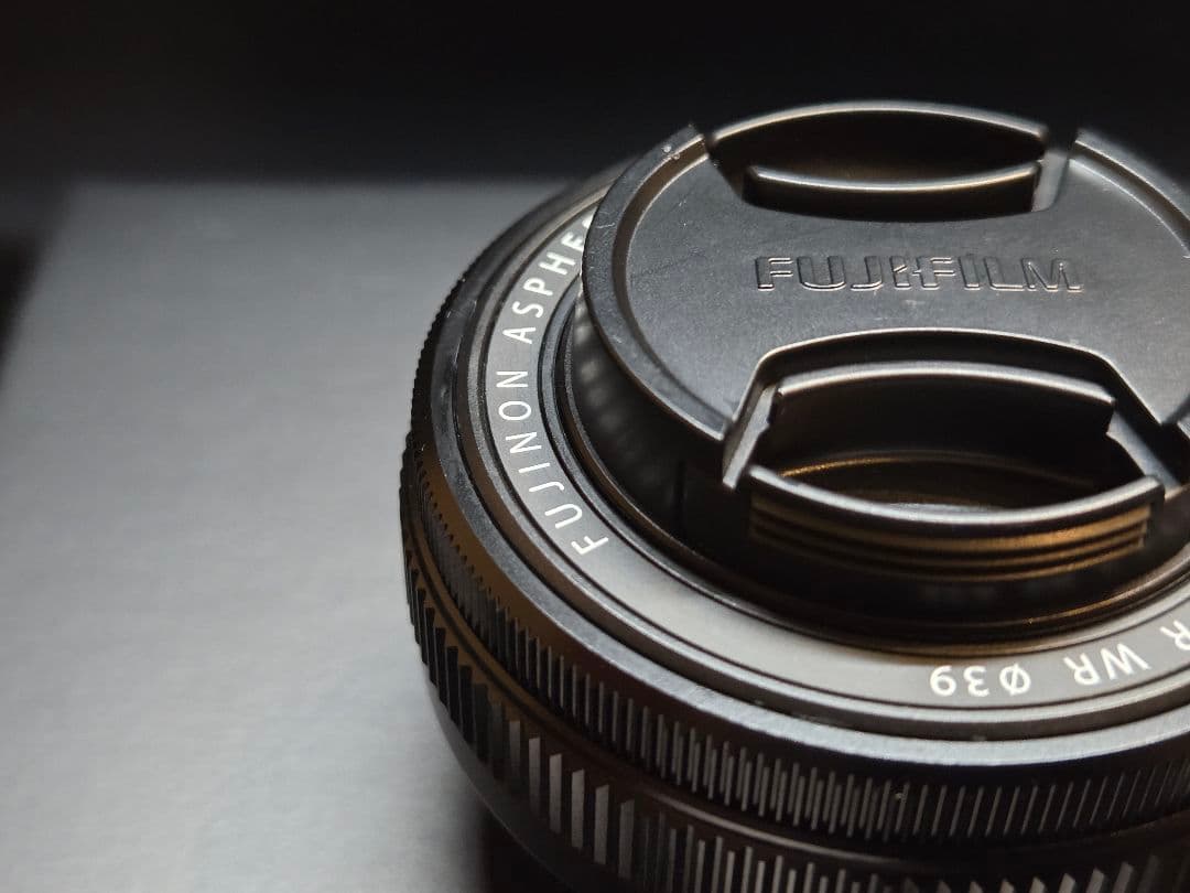 富士フイルム　フジノンレンズ XF27mmF2.8 R WR