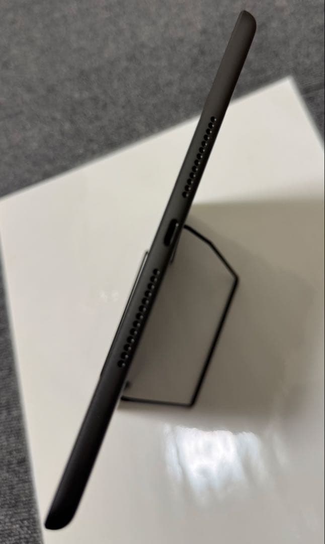 iPad 第8世代 128GB Wi-Fi+Cellularモデル SIMフリー