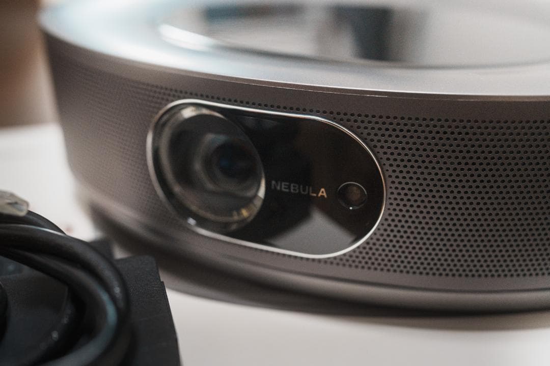 【美品】NEBULA Cosmos Max 4Kプロジェクター本体