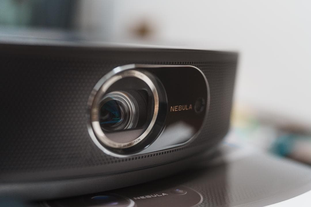 【美品】NEBULA Cosmos Max 4Kプロジェクター本体