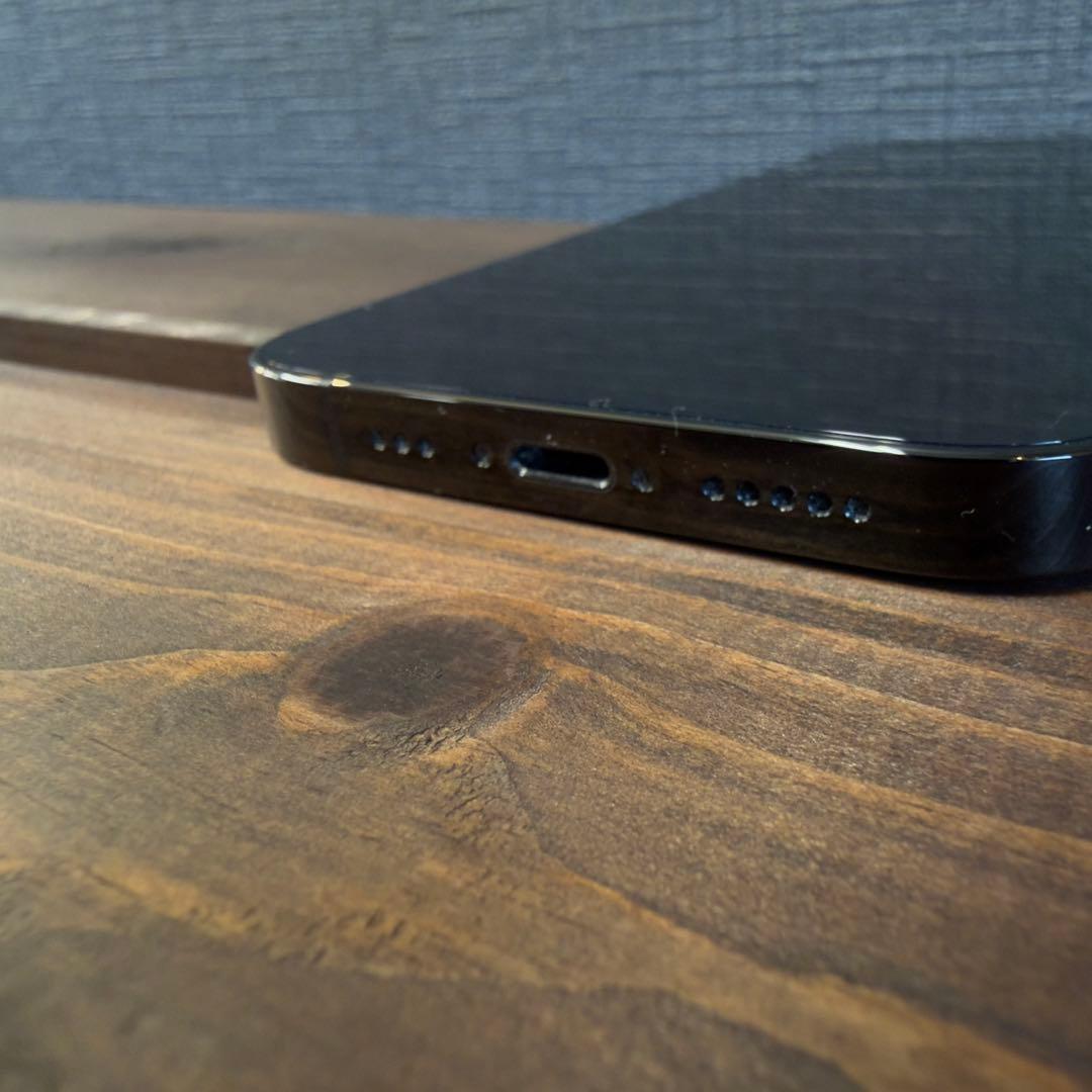 Apple iPhone 14 Pro 1TB スペースブラック