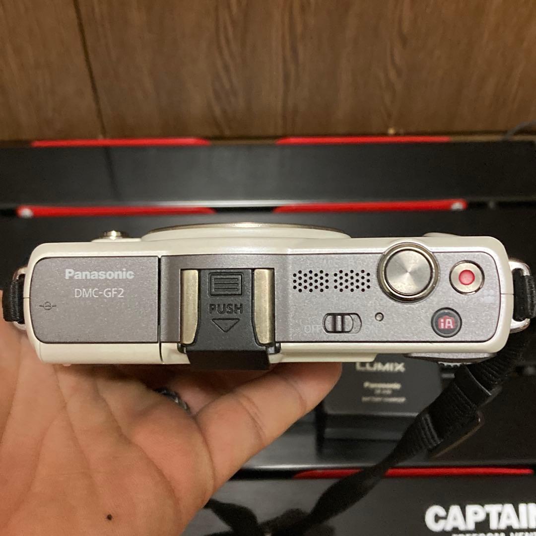 美品　レア　Panasonic LUMIX GF2 ミラーレス一眼　ボディ
