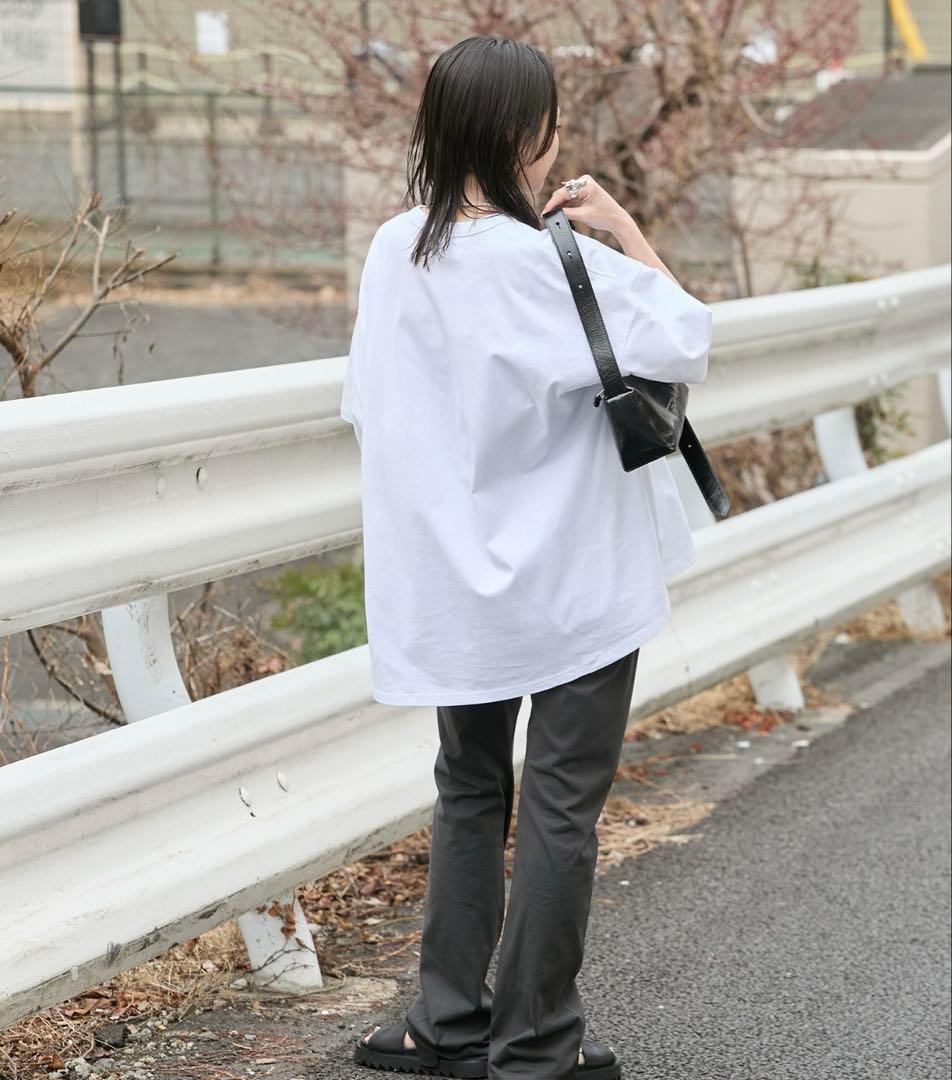 新作 チャンピオン×ジャーナルスタンダード by HOLIDAY フレアパンツ