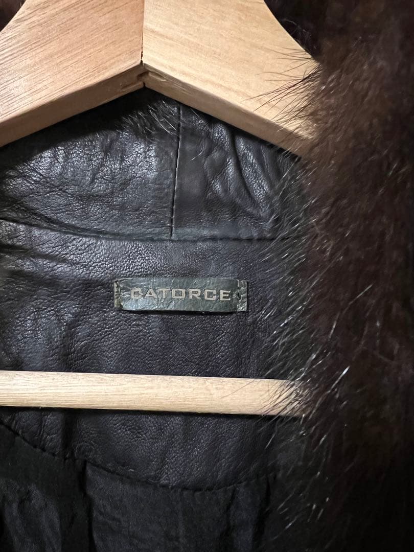 Catorce レザーアシンメトリーベスト