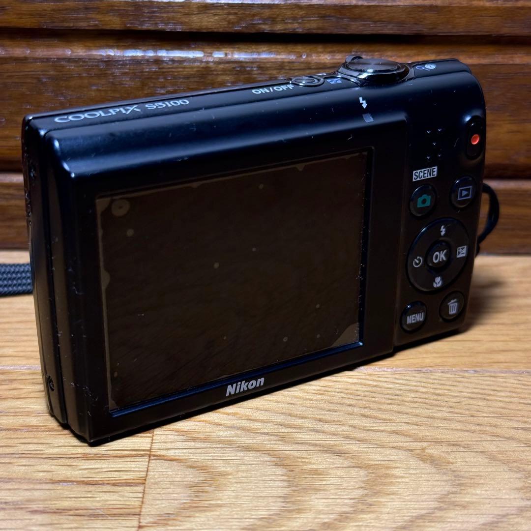 Nikon COOLPIX S5100 ニコン デジタルカメラ