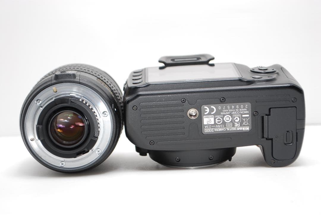 ⭐︎Nikon D3000⭐︎ダブルレンズセット美品 軽量アンドコンパクト