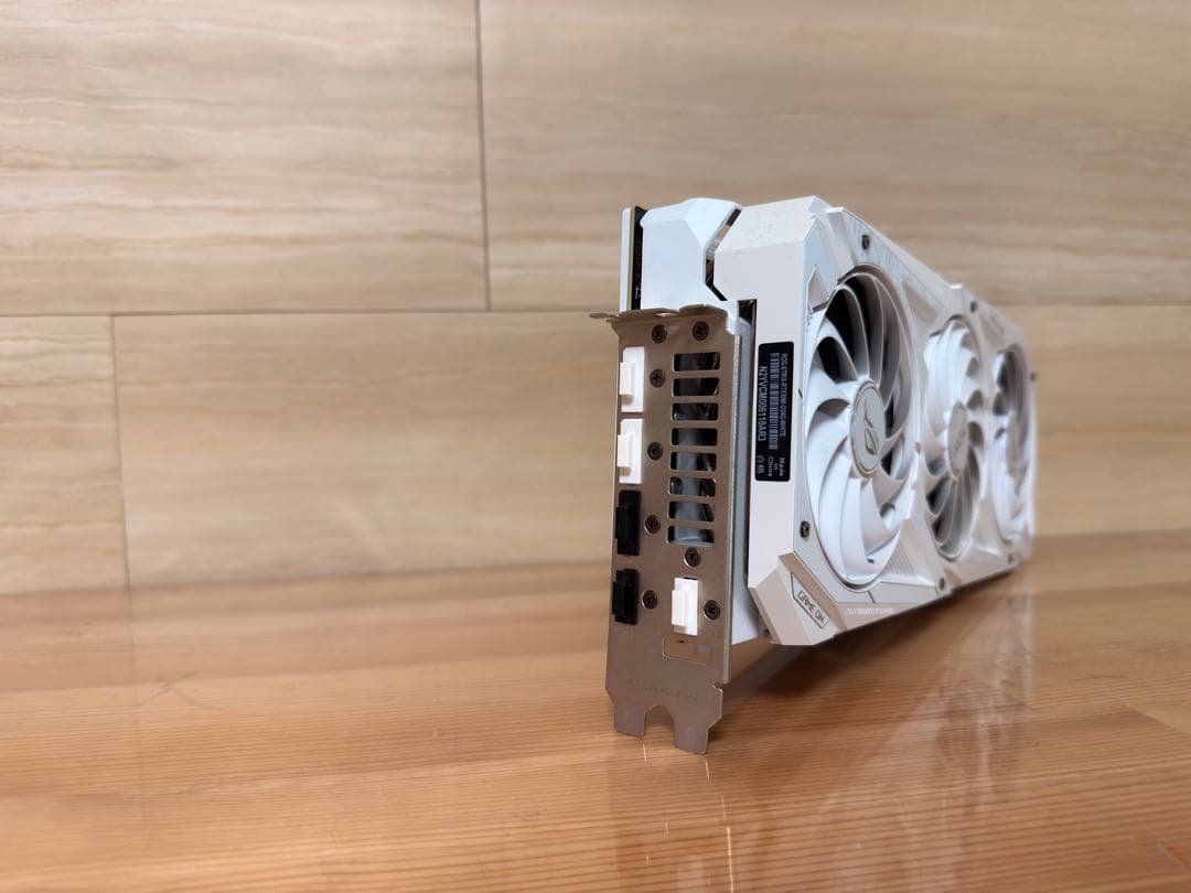 ASUS ROG STRIX GeForce RTX3090 ホワイト