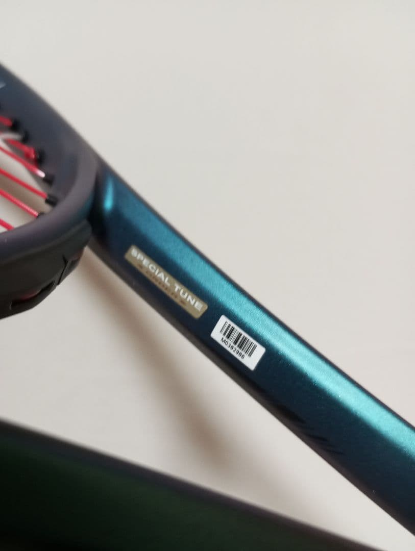 【新色】新品グリップ2つ付き　ミズノ　ディーフォースS10 スペシャルチューン