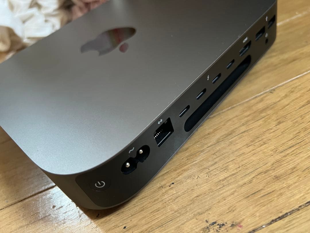 Apple Mac mini 2018 i5 8G 512G スペースグレー