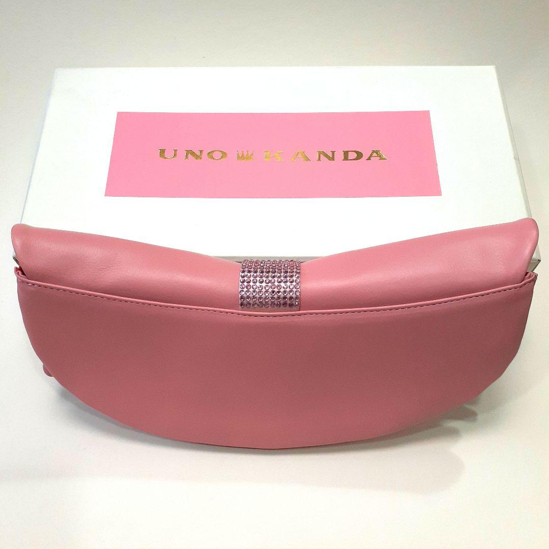 UNO KANDA ピンク リボン クラッチバッグ