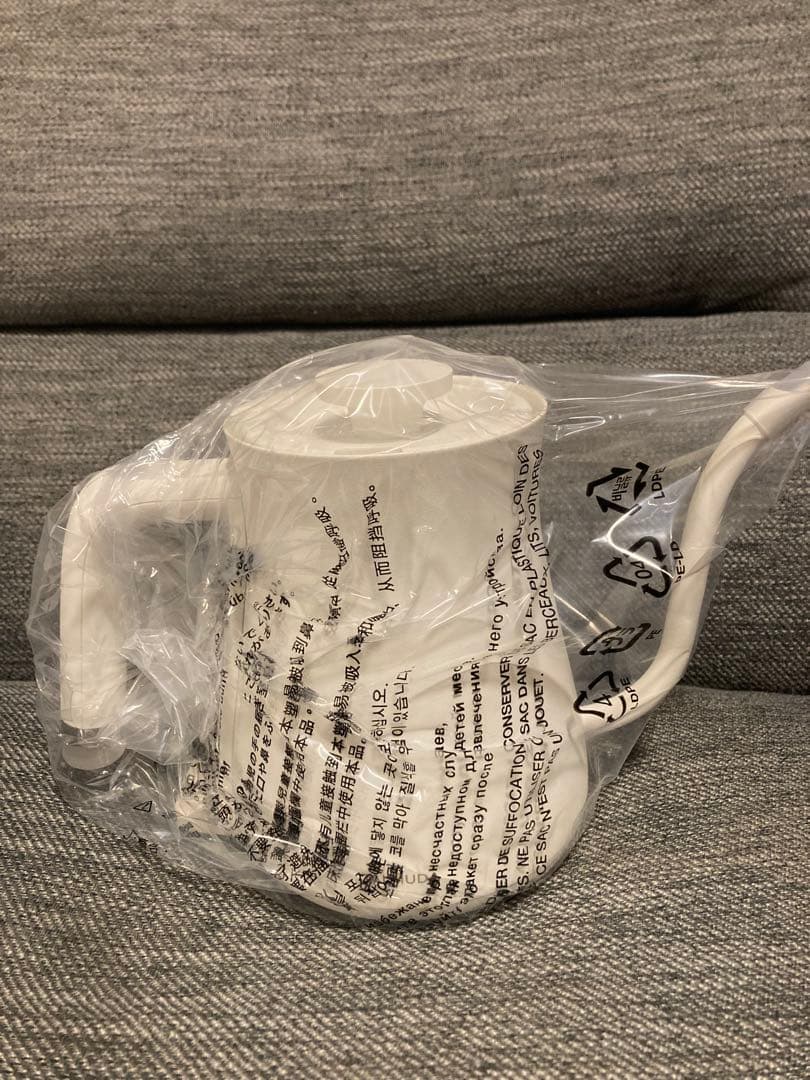 新品未使用　バルミューダ BALMUDA The Pot 電気ケトル ホワイト