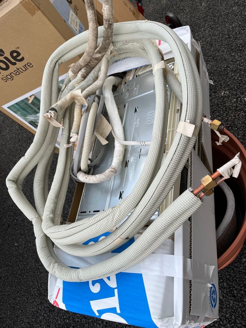 三菱電機　霧ヶ峰　2021年製　MSZ-GE5620S-W 18畳用　エアコン