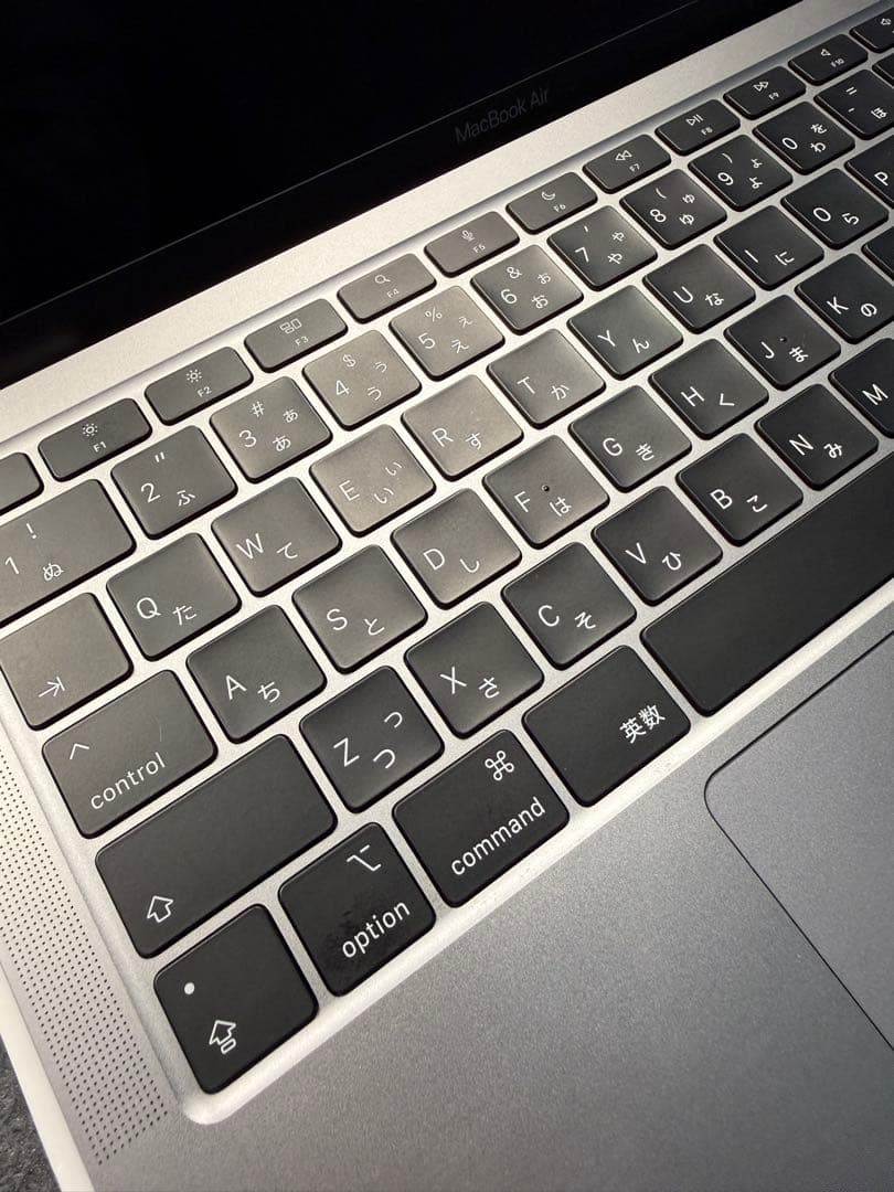 【ジャンク】MacBook Air M1/8GB / SSD 256GB