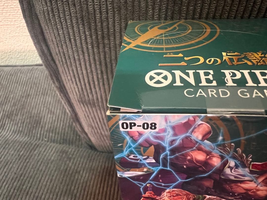 ワンピースカード　二つの伝説　BOX 未開封 テープ付き4BOX