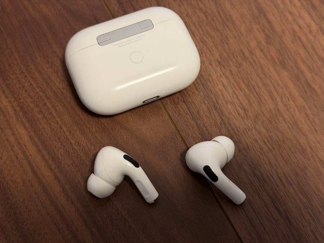 【純正品・正規品】Apple AirPods Pro 第1世代
