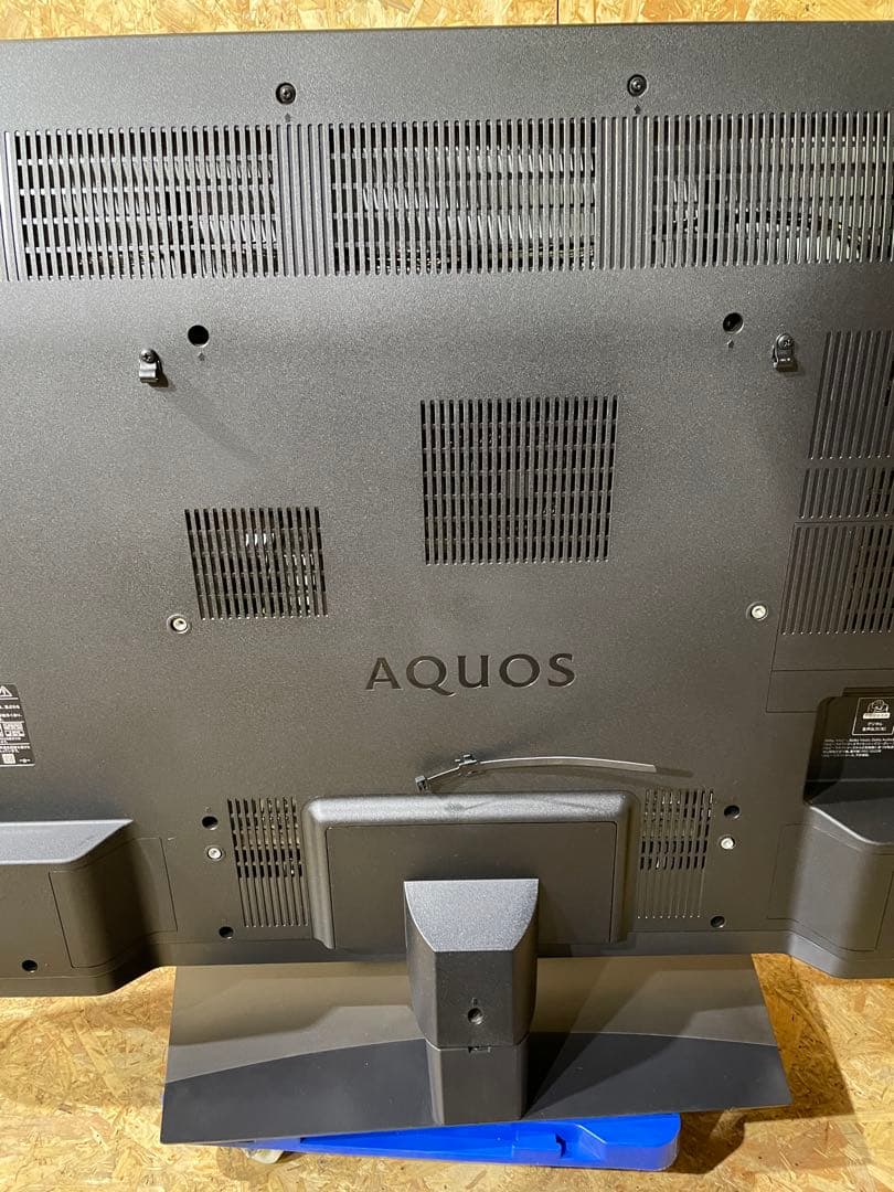シャープ AQUOS 50インチ液晶テレビ 2021年 1077401013