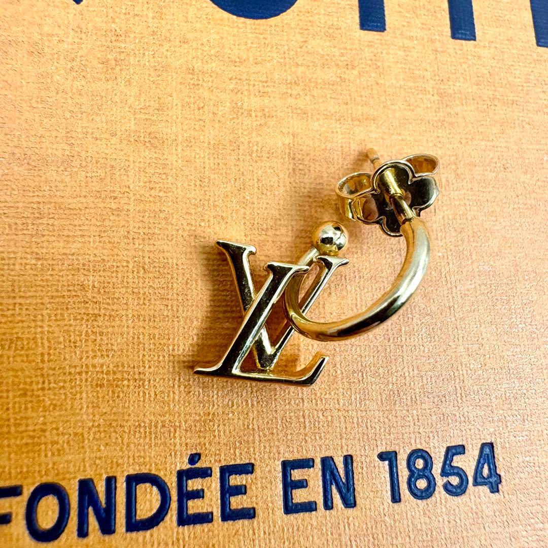 【美品】Louis Vuitton LVフローラグラム　片耳　ピアス　イヤリング