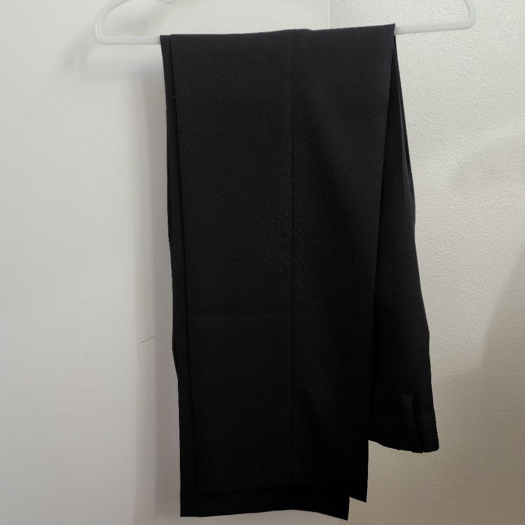 【新品】オリバーハウス スーツ　男の子 150サイズ 黒　卒業式