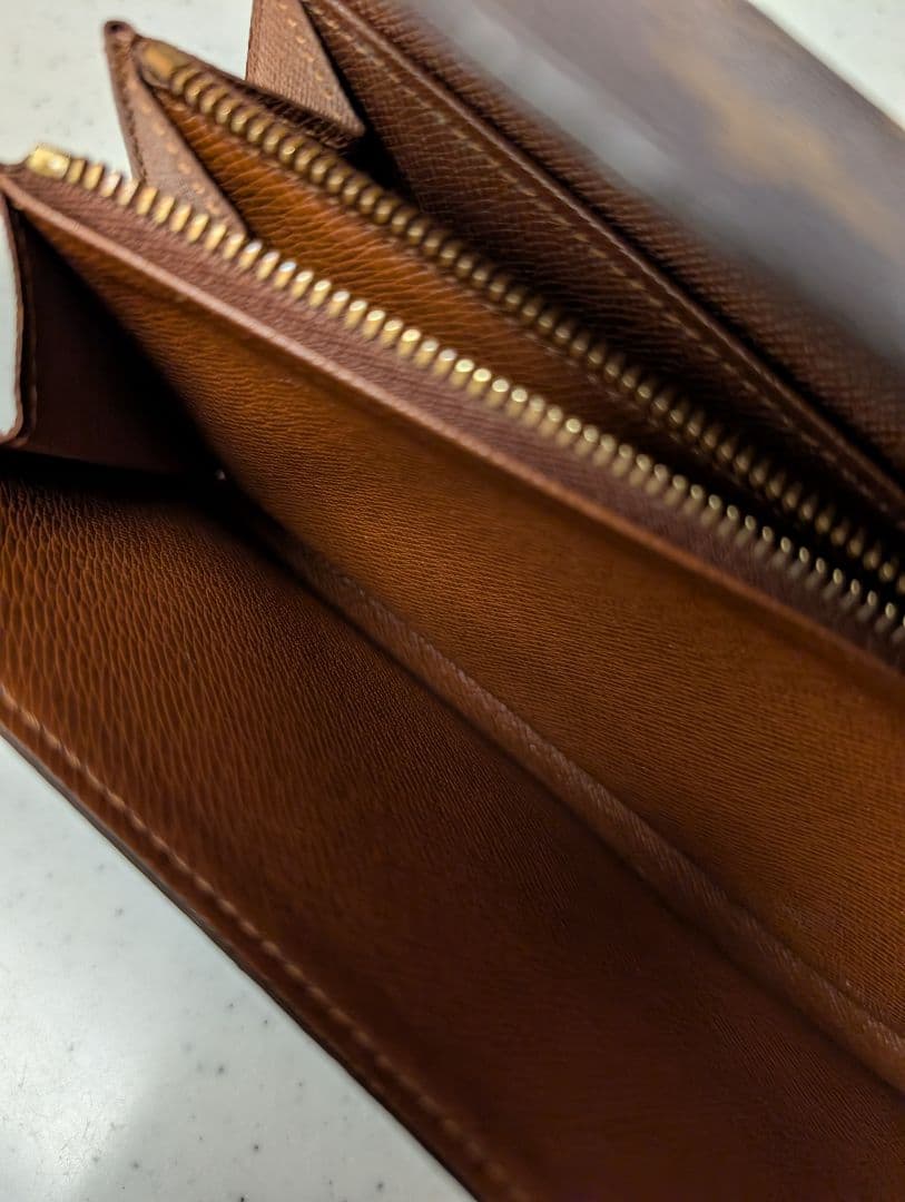 ルイヴィトンモノグラム 長財布