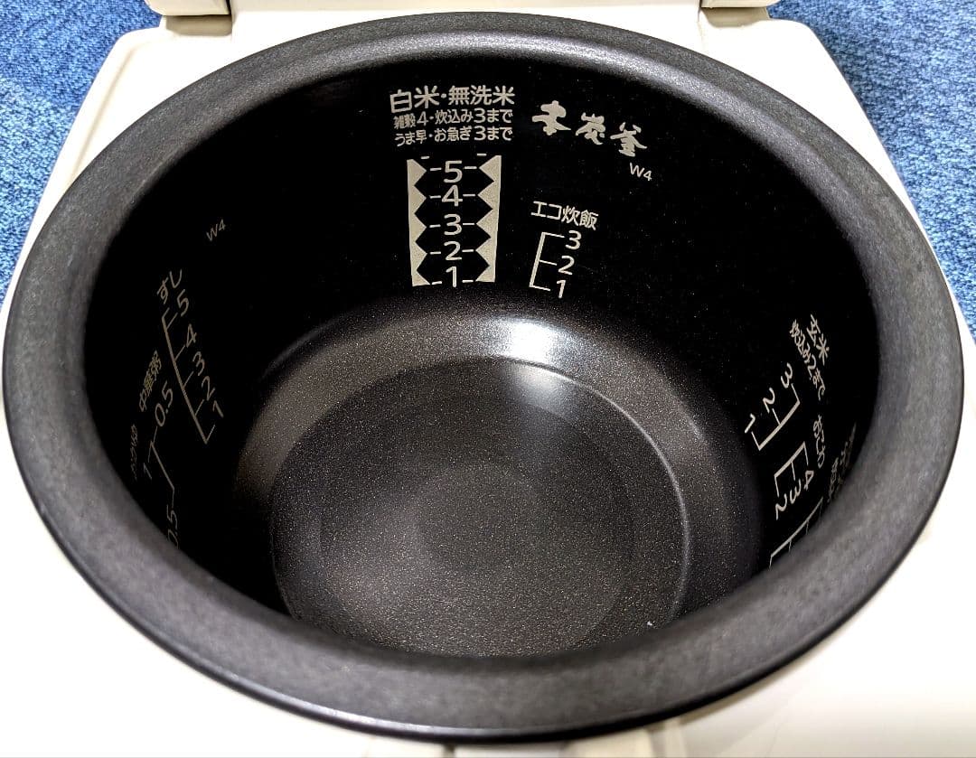 【本物の炭で炊く「本炭釜」】三菱電機 NJ-VW108 炊飯器 5.5合 美品