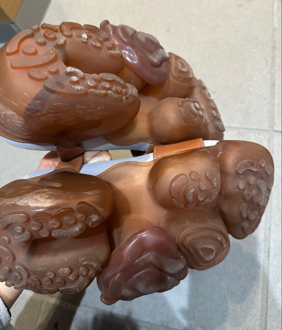 グラウンズ　サンダル