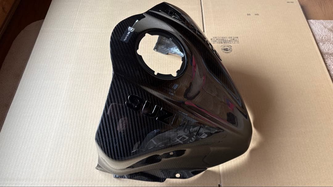 隼 HAYABUSA用 SPEEDRAタンクトップカバードライカーボン