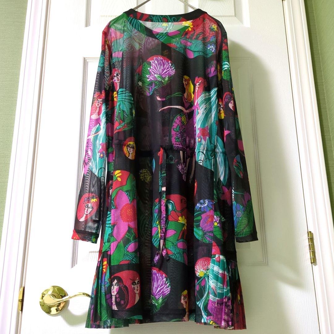 TOKUKO 1er VOL　前開き チュニック　羽織物　民族衣装　女性　お花