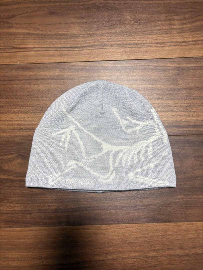 アークテリクス　ビーニー ホワイト